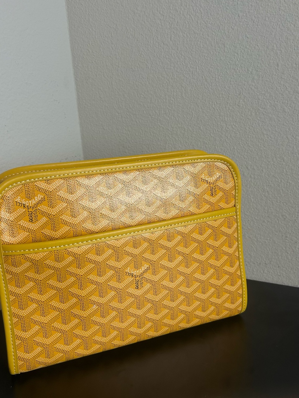 Yellow Designer-Style Crossbody Pouch – Luxury Pattern